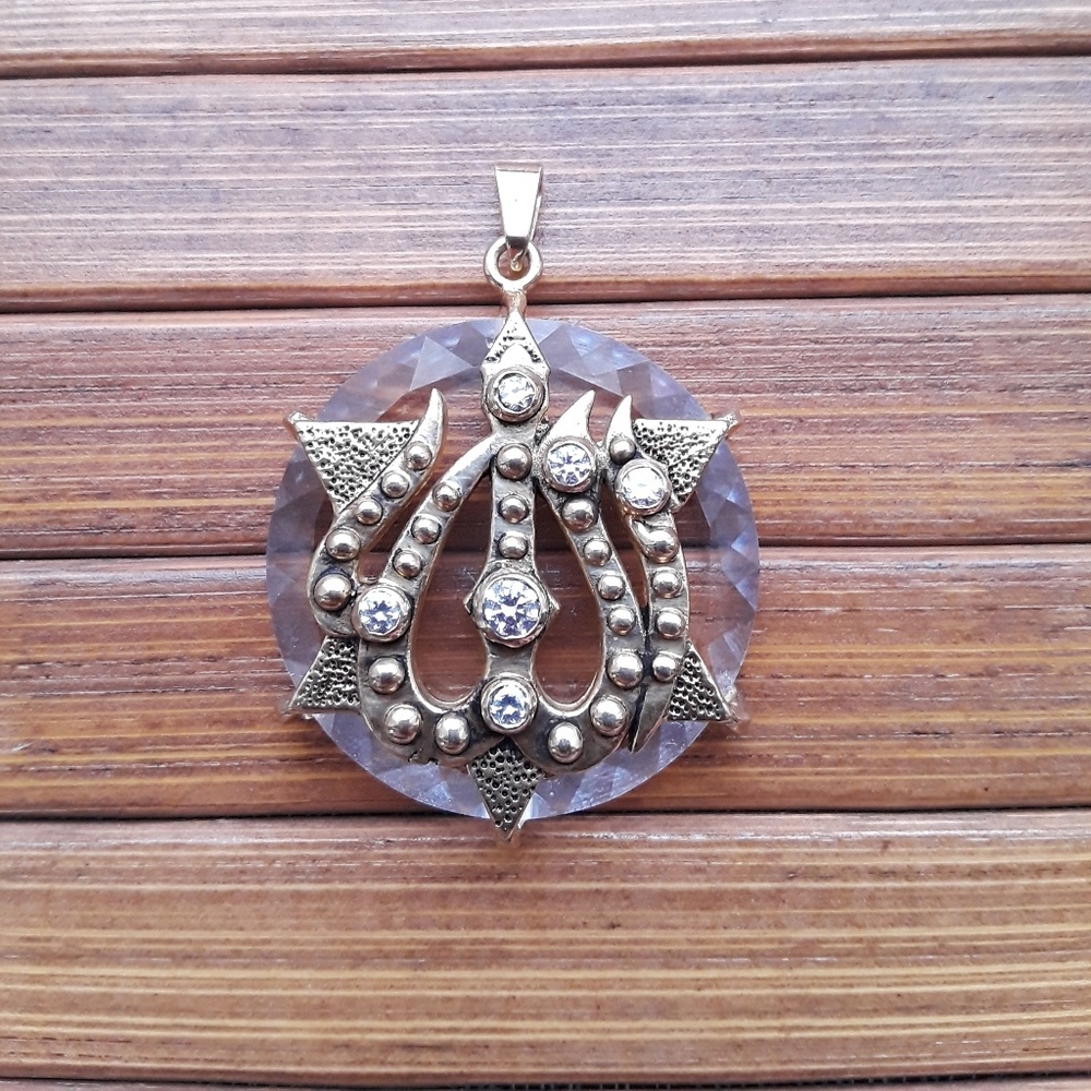 VSA Designs Crystal Allah Charm